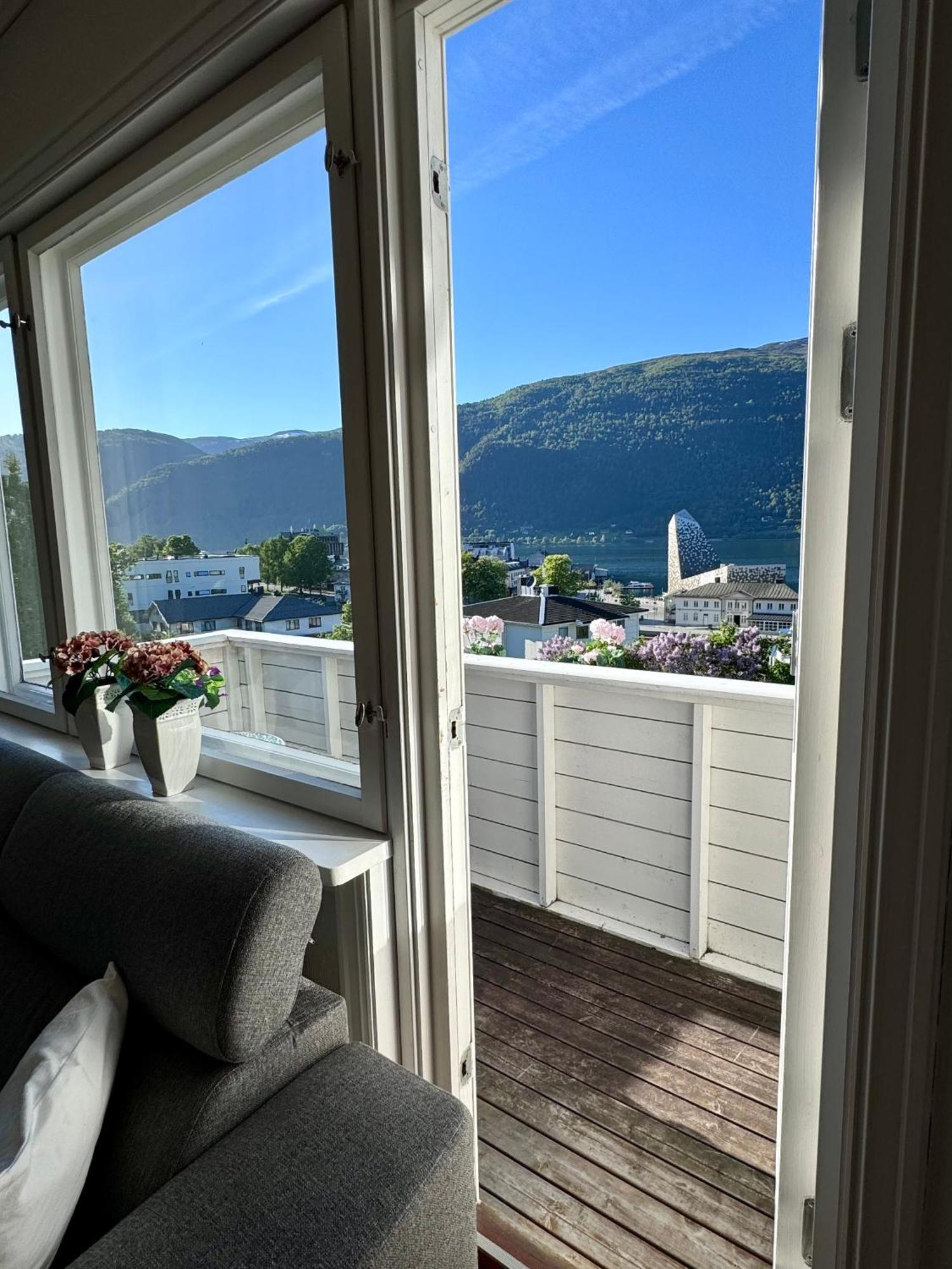 Apartment Utsikten Kongen *