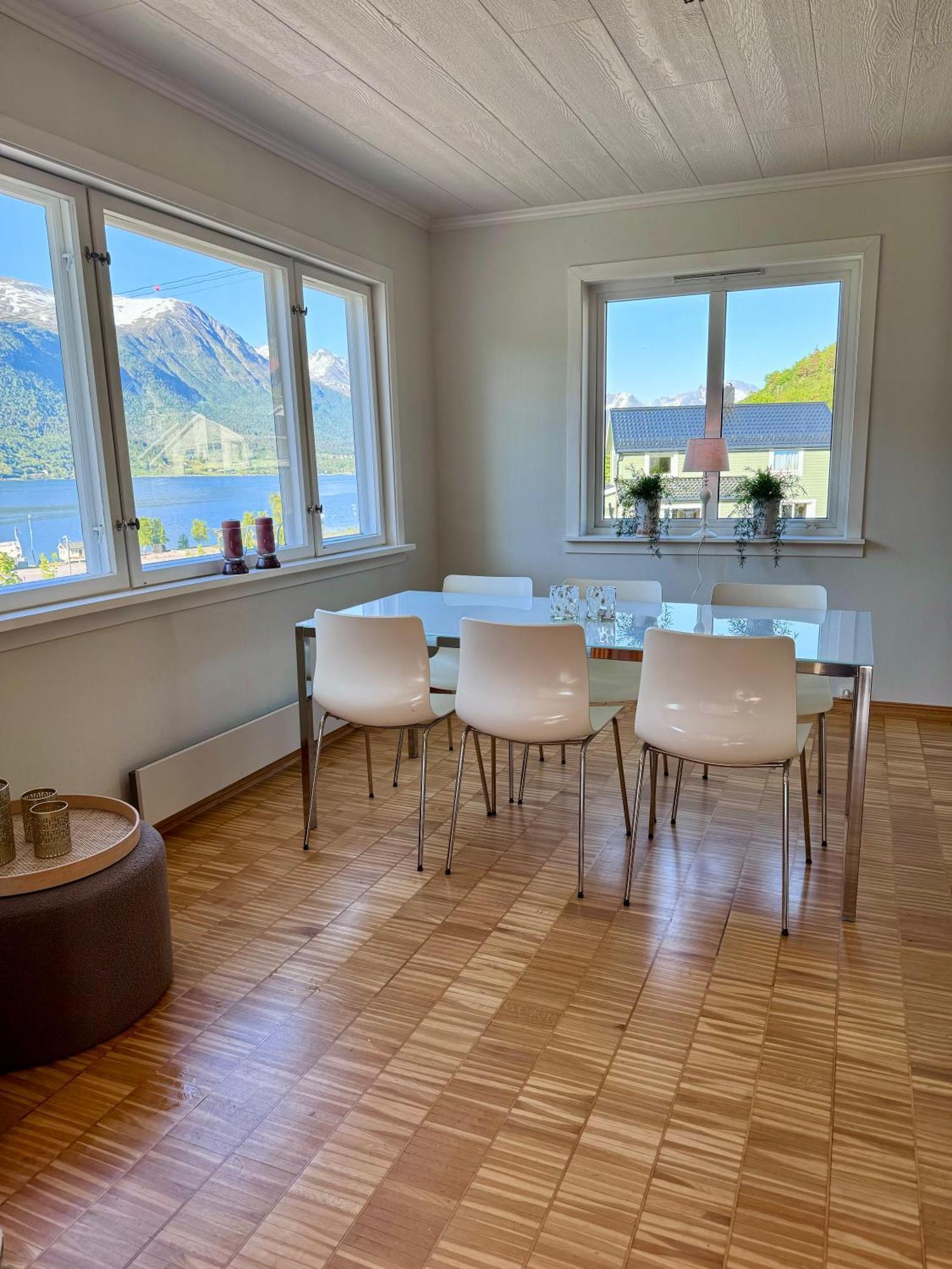 Utsikten Kongen Apartment Andalsnes