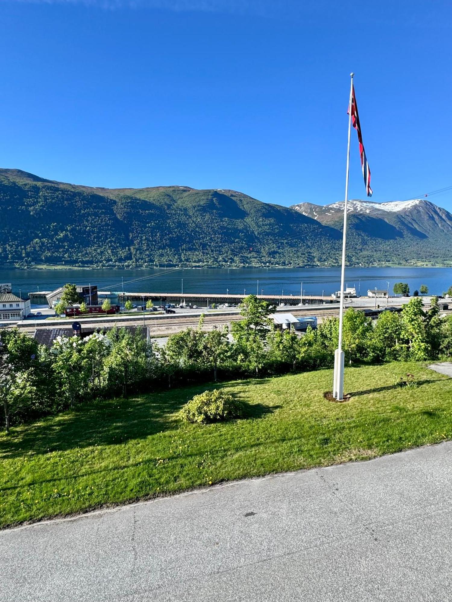 Utsikten Kongen * Andalsnes