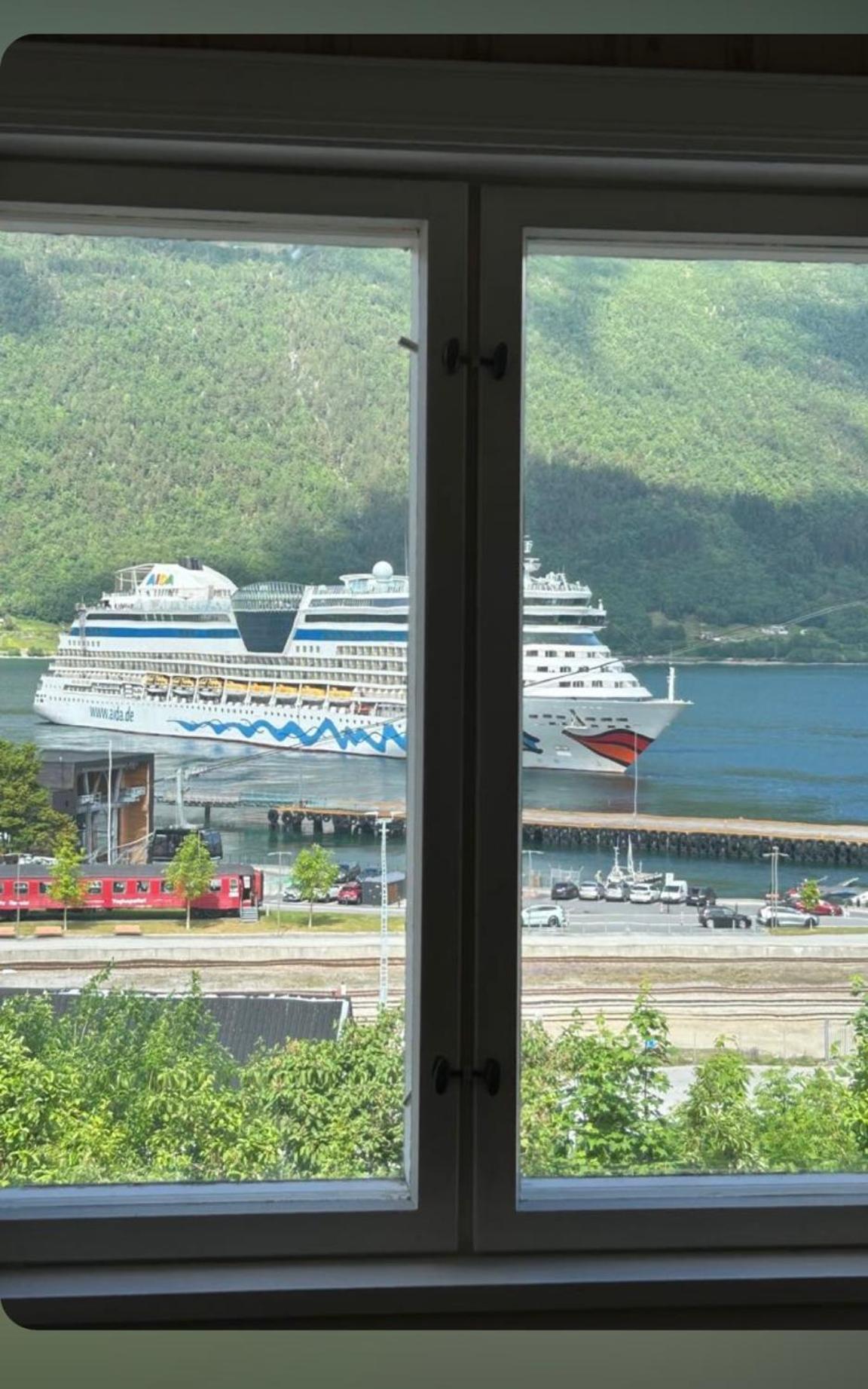 Apartment Utsikten Kongen Andalsnes